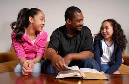 3 Tips For Meaningful Family Devotions