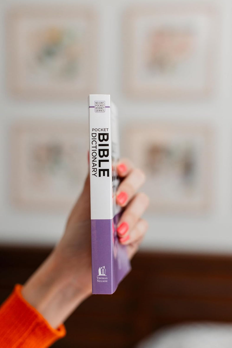 Pocket Bible Dictionary: Defining the Bible A-Z—Over 1,500 Entries