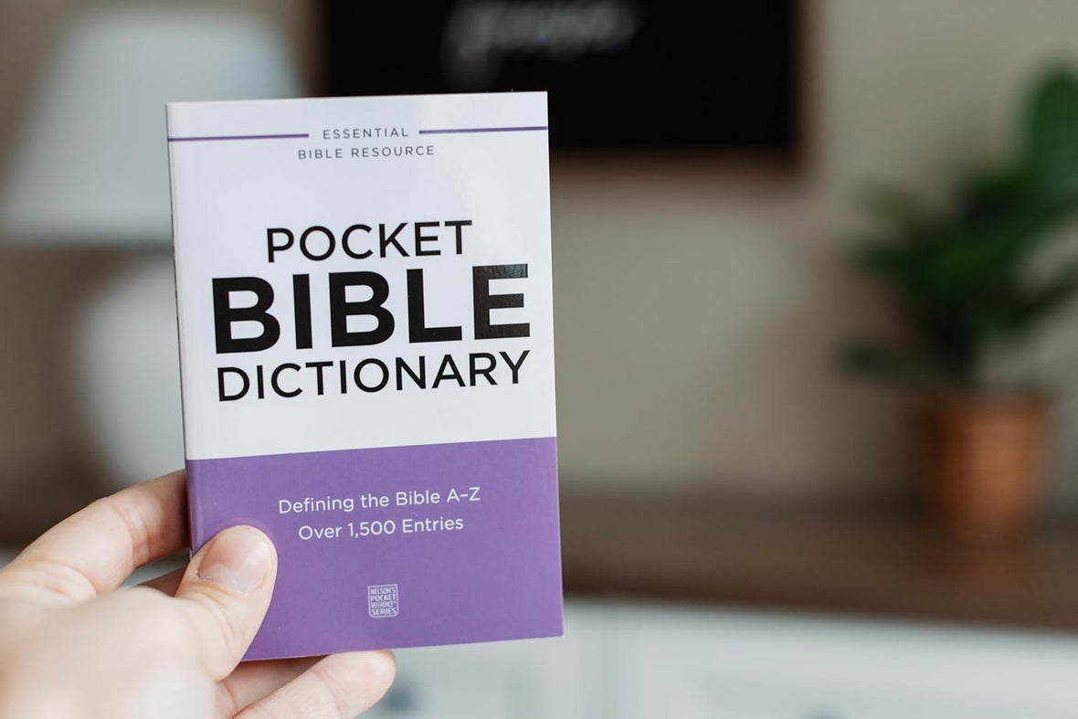 Pocket Bible Dictionary: Defining the Bible A-Z—Over 1,500 Entries