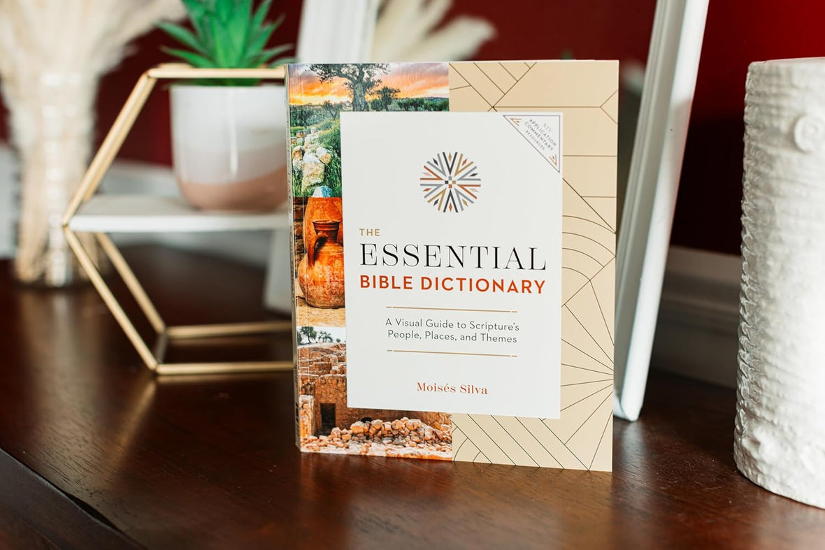 The Essential Bible Dictionary: Key Insights for Reading God's Word