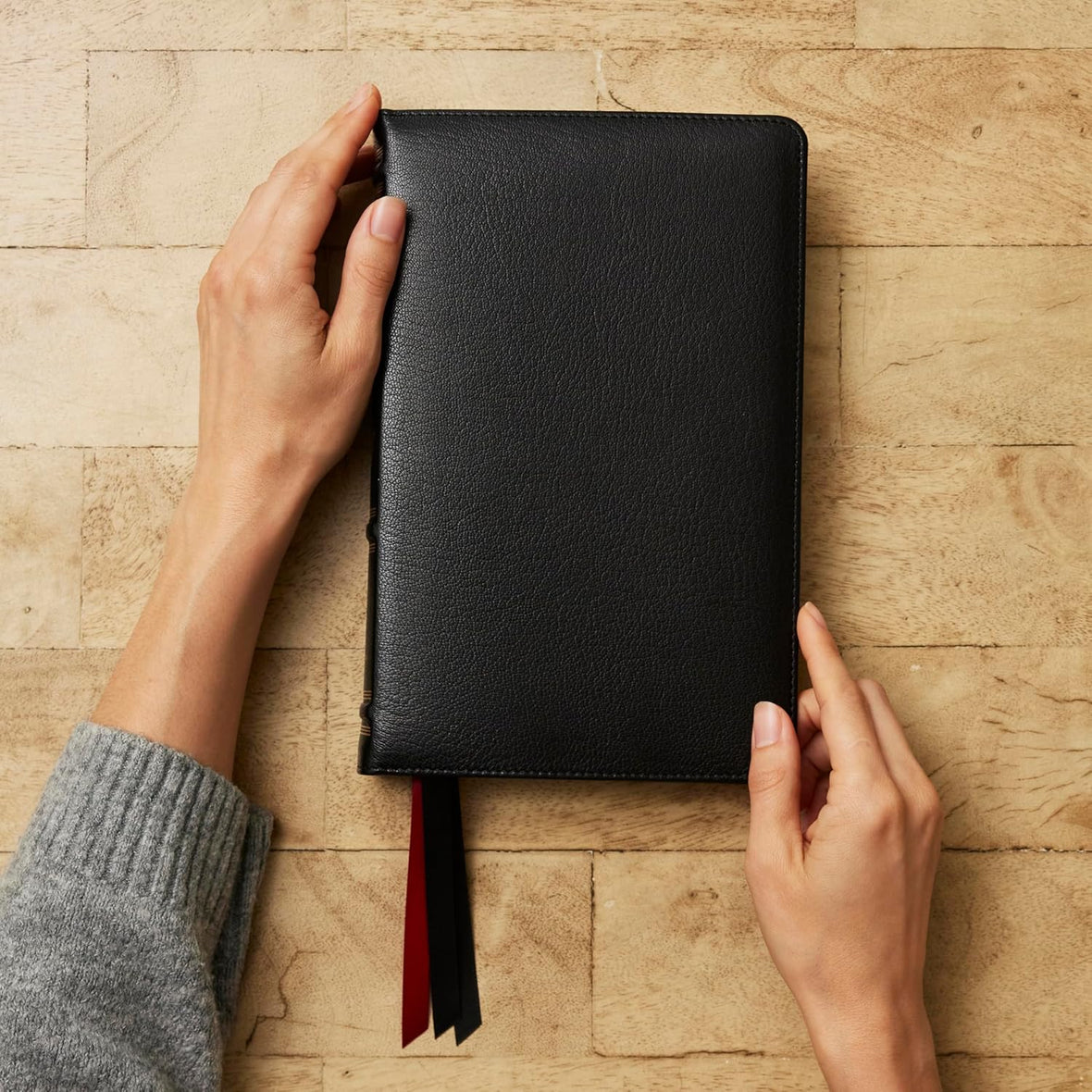 KJV, Sovereign Collection Bible, Personal Size, Red Letter Edition, Comfort Print