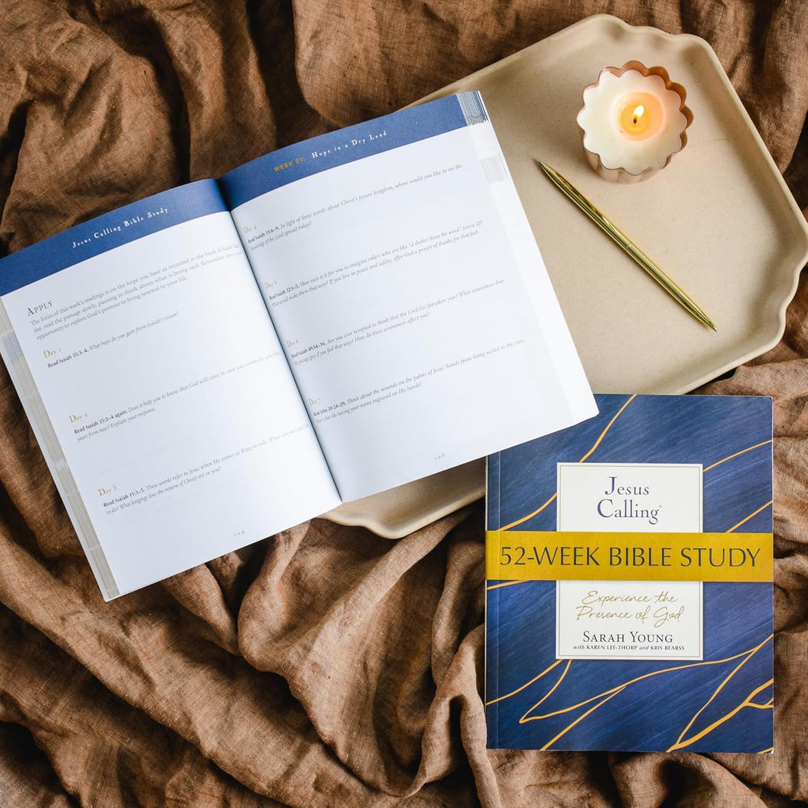 Jesus Calling 52-Week Bible Study: Experience the Presence of God