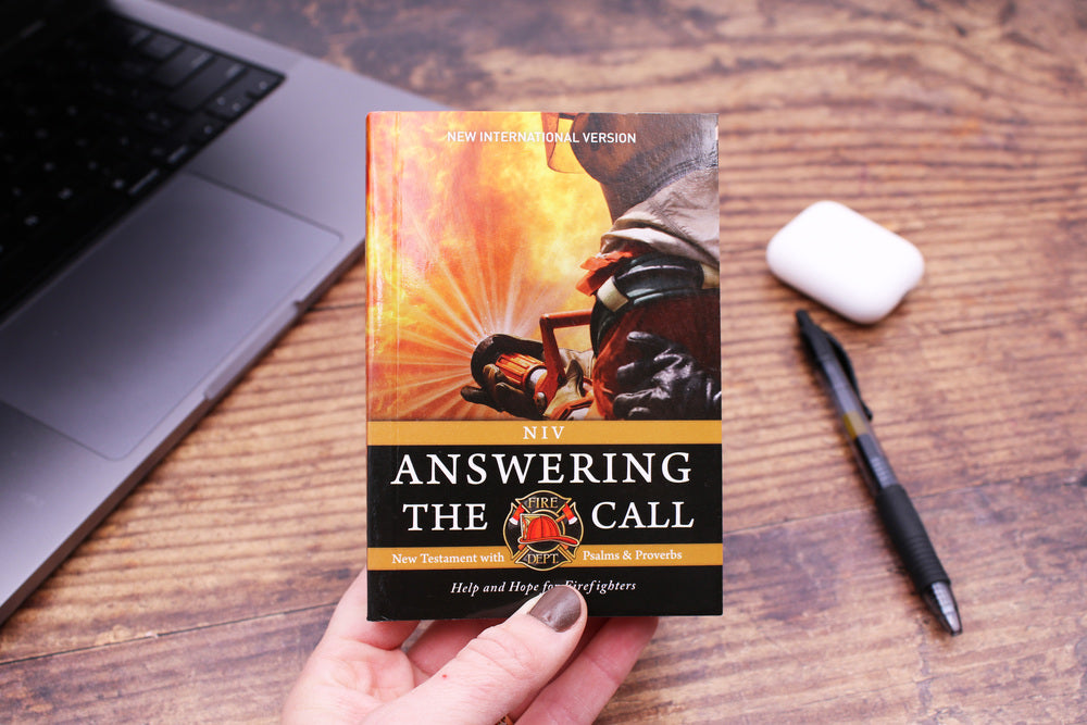 NIV, Answering the Call New Testament with Psalms and Proverbs, Pocket-Sized, Paperback, Comfort Print: Help and Hope for Firefighters