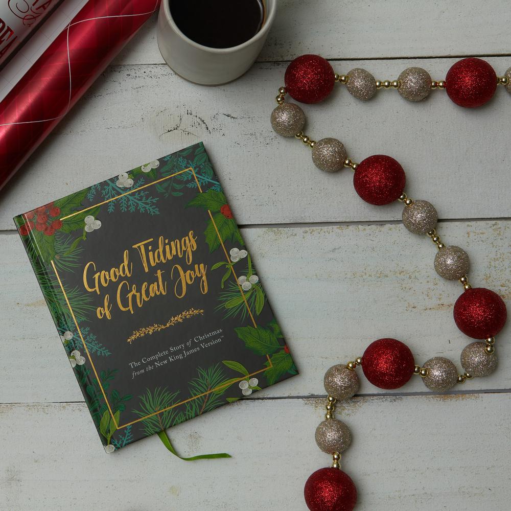 Good Tidings of Great Joy 5-Pack Bundle: The Complete Story of Christmas from the New King James Version