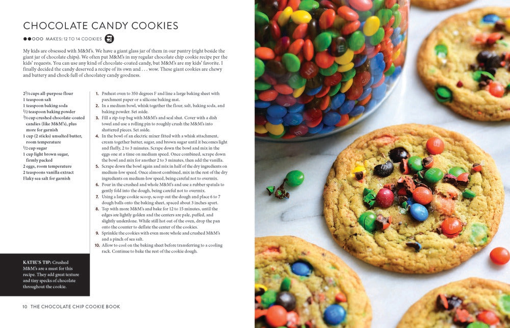 The Chocolate Chip Cookie Book: Classic, Creative, and Must-Try Recipes for Every Kitchen