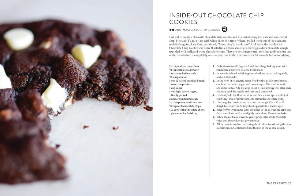 The Chocolate Chip Cookie Book: Classic, Creative, and Must-Try Recipes for Every Kitchen