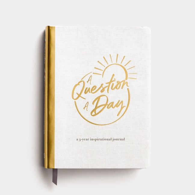 A Question A Day: A 3-Year Inspirational Journal
