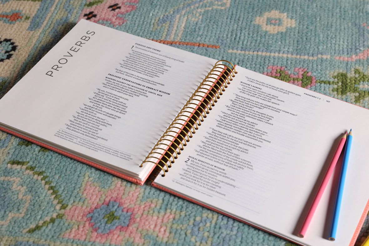 NIV, Spiral-bound Illustrating Bible: Psalms & Proverbs, Leathersoft Spiral, Coral: Draw, Write, and Reflect Your Way Through Scripture