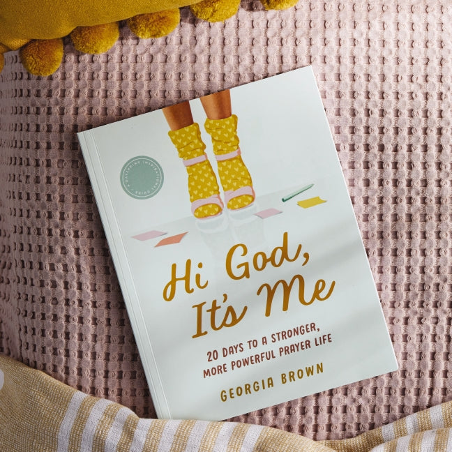 Hi God, It’s Me: 20 Days to a Strong and Powerful Prayer Life - Prayer Devotional