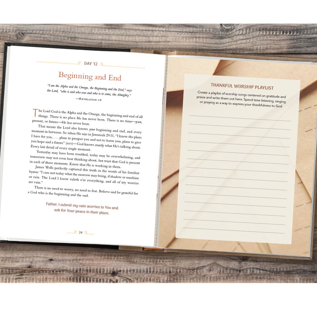 Cozy Faith: Devotions, Prayers, and Blessings for Fall