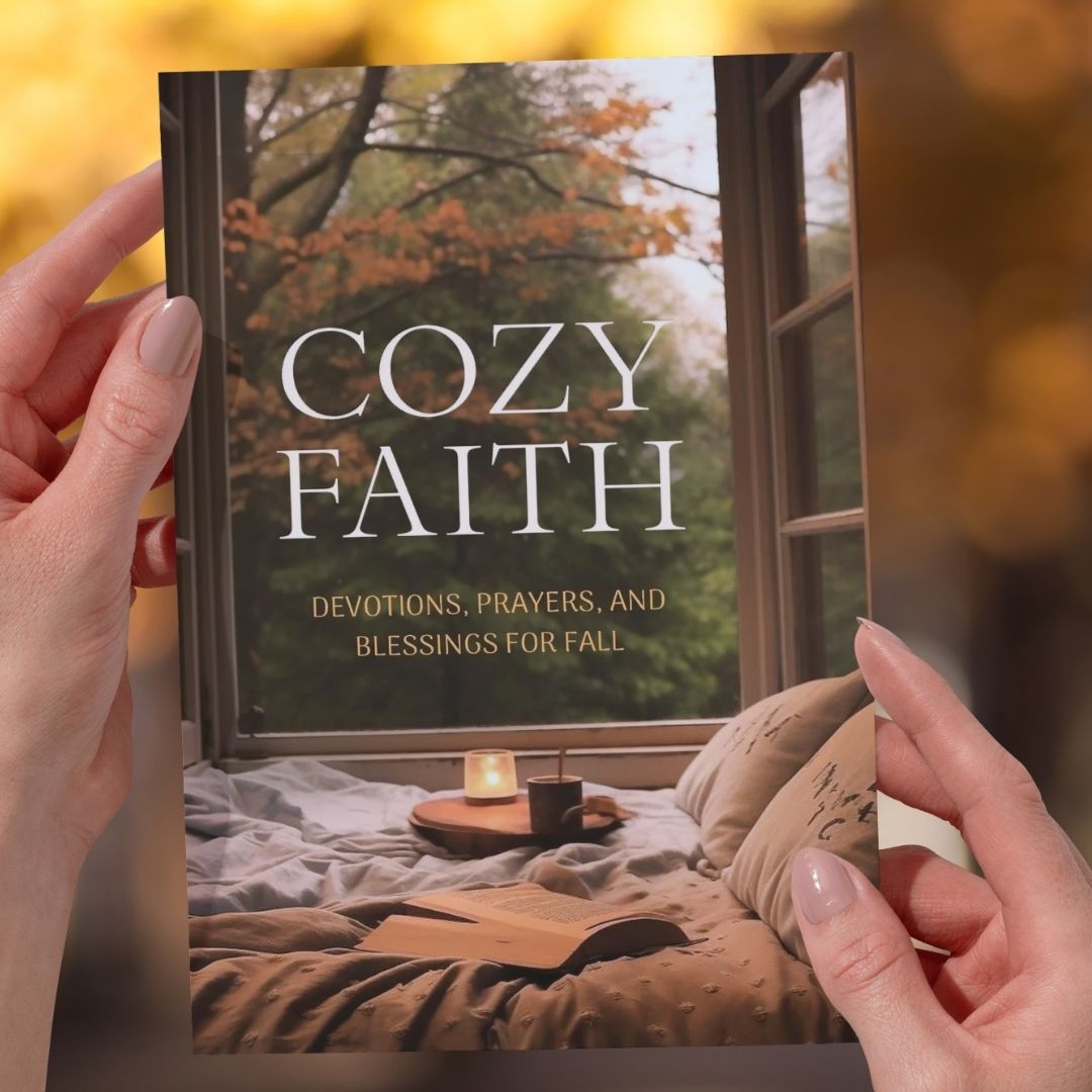 Cozy Faith: Devotions, Prayers, and Blessings for Fall