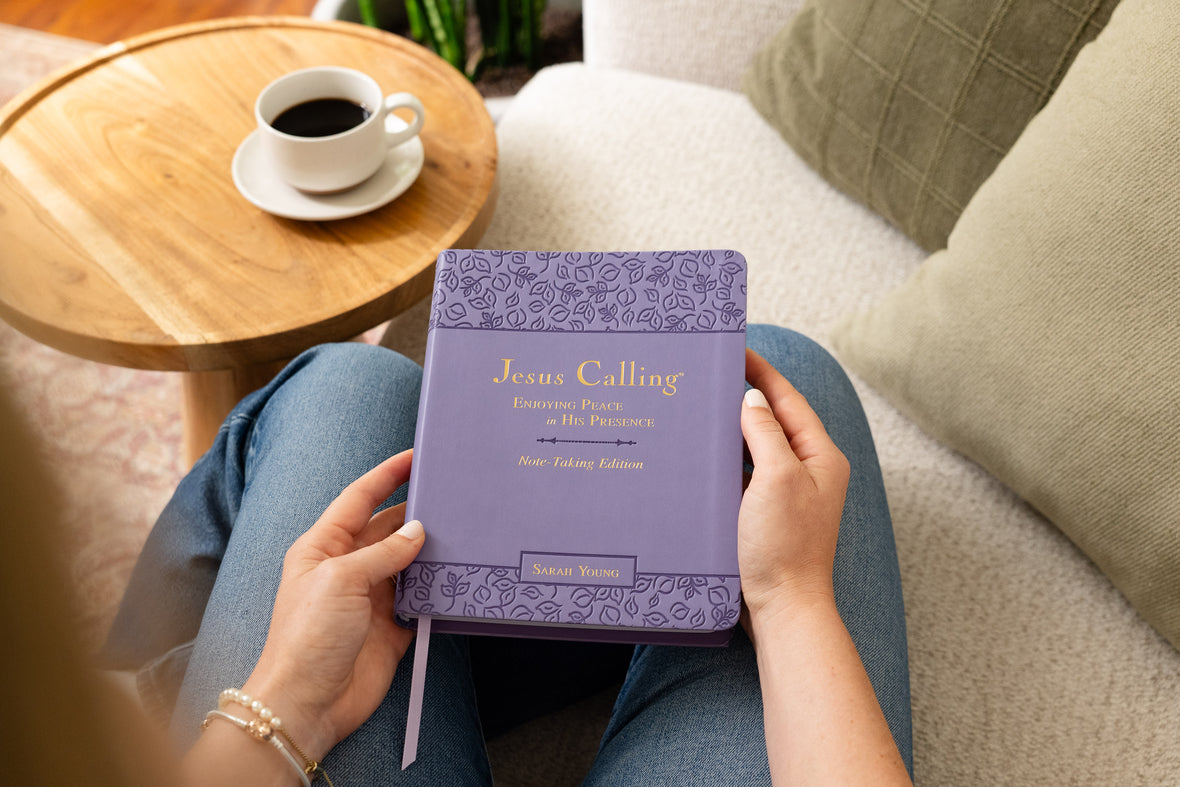 Jesus Calling Note-Taking Edition, Leathersoft, Purple, with Full Scriptures: Enjoying Peace in His Presence (A 365-Day Devotional and Prayer Journal)