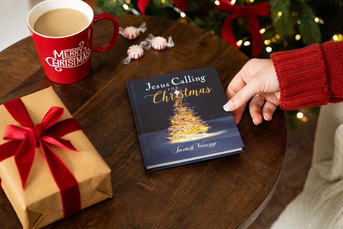 Jesus Calling for Christmas, with Full Scriptures: Seasonal Devotions for Christmas (A 50-Day Devotional)
