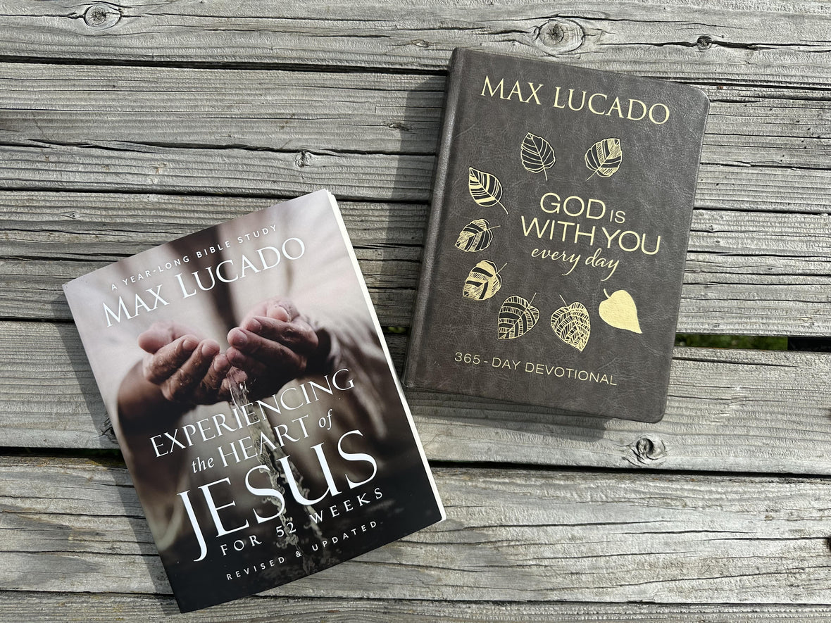 Experiencing the Heart of Jesus Study Guide + Devotional Bundle