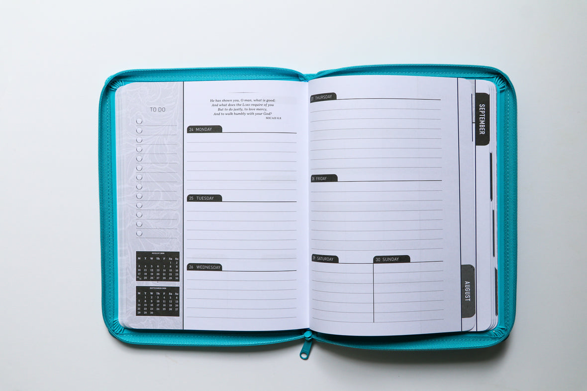 2026 NKJV 16-Month Scripture Planner, Zippered Leathersoft, Teal, May the Lord of Peace