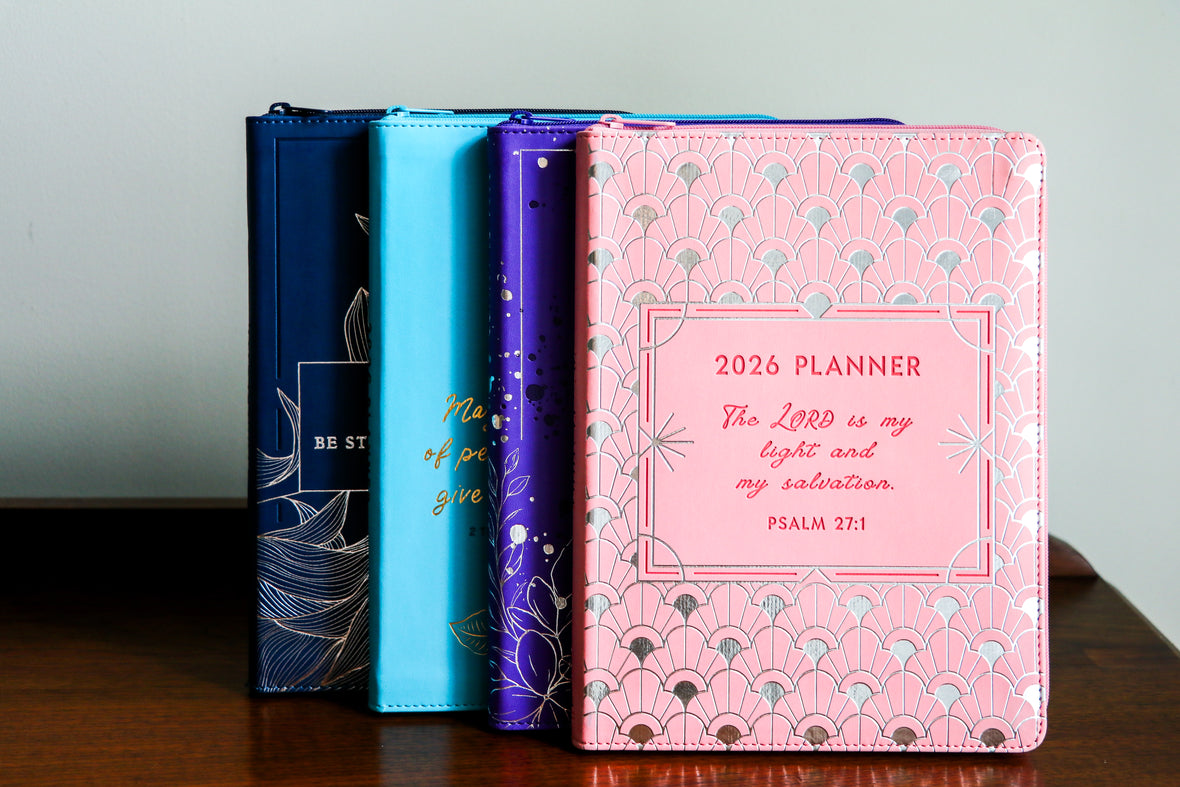 2026 NKJV 16-Month Scripture Planner, Zippered Leathersoft, Pink, The Lord Is My Light