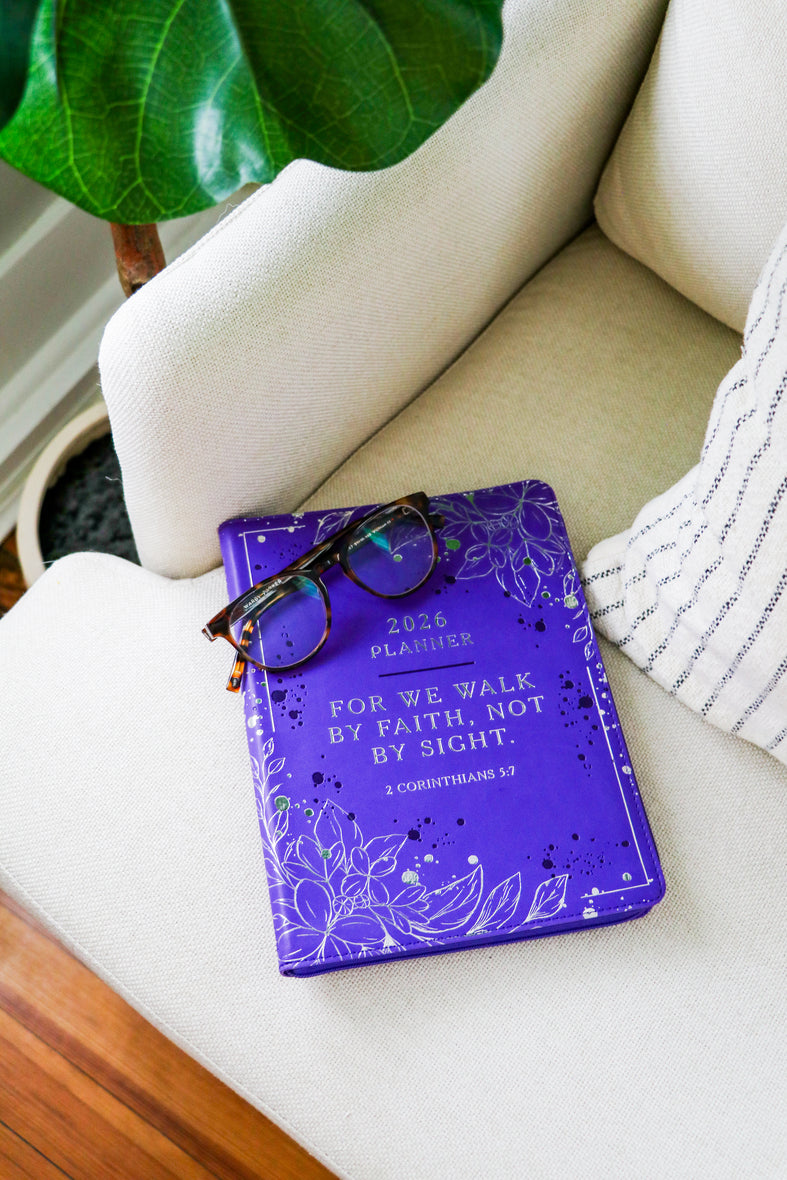 2026 NKJV 16-Month Scripture Planner, Zippered Leathersoft, Purple, Walk by Faith