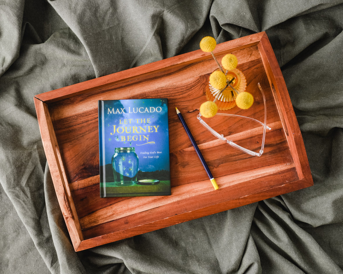 Let the Journey Begin: Finding God's Best for Your Life – The Perfect Christian Graduation Gift to Celebrate Your Grad