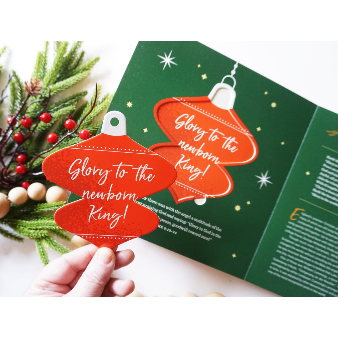 O Holy Night: Christmas Hymns & Ornaments to Celebrate the Season