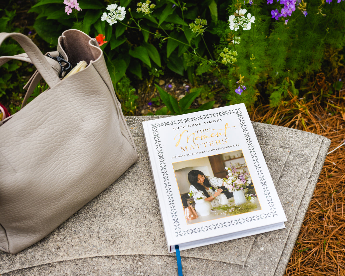 This Moment Matters: 100 Ways to Cultivate a Grace-Laced Life
