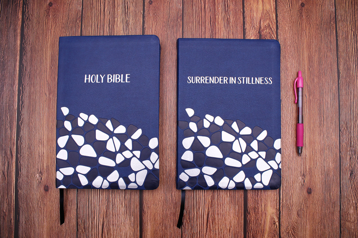 NIV, Thinline Bible/Journal Pack, Large Print, Leathersoft, Navy, Comfort Print