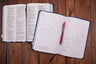 NIV, Thinline Bible/Journal Pack, Large Print, Leathersoft, Navy, Comfort Print