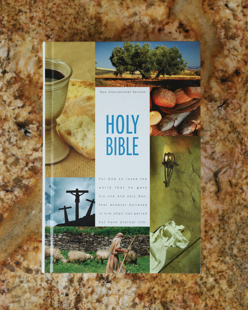 NIV, Holy Bible Textbook Edition, Hardcover – FaithGateway