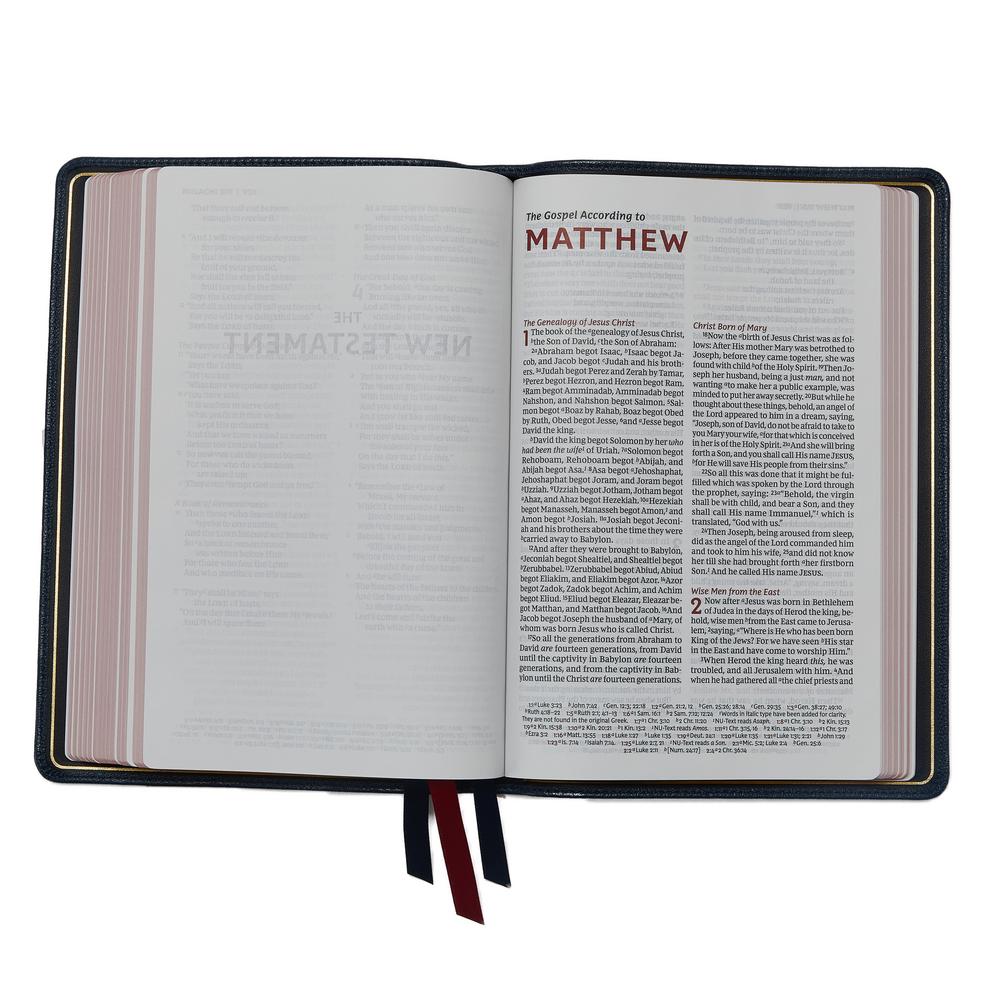 NKJV, Thinline Reference Bible, Large Print, Premium Goatskin Leather, Black, Premier Collection, Comfort Print: Holy Bible, New King James Version