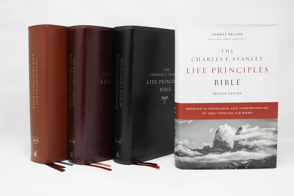 NKJV, Charles F. Stanley Life Principles Bible, 2nd Edition, Comfort Print: Growing in Knowledge and Understanding of God Through His Word