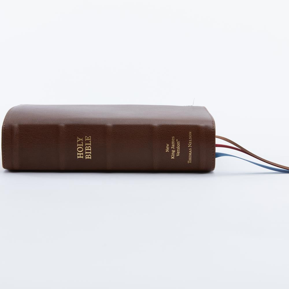 NKJV, Single-Column Reference Bible, Premium Goatskin Leather, Brown, Premier Collection, Comfort Print: Holy Bible, New King James Version