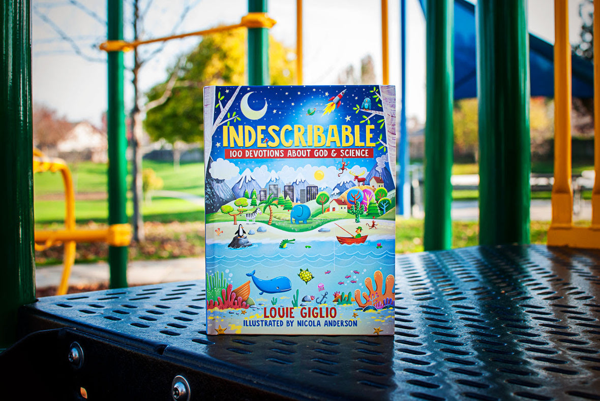 Indescribable: 100 Devotions About God and Science by Louie Giglio